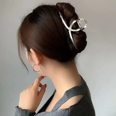 Trendy Metal Hair Claws – Geometric Star Hairpins & Hairgrips Trendy Metal Hair Claws – Geometric Star Hairpins & Hairgrips